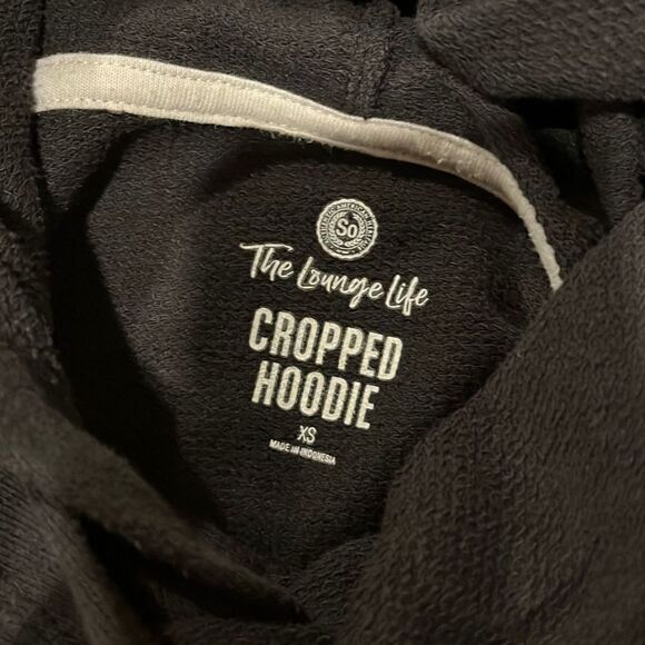 SO Black Cropped Hoodie Junior’s XS - Picture 3 of 3